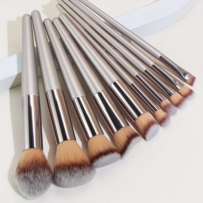 Champagne Pro Brush Set (10 pieces)
